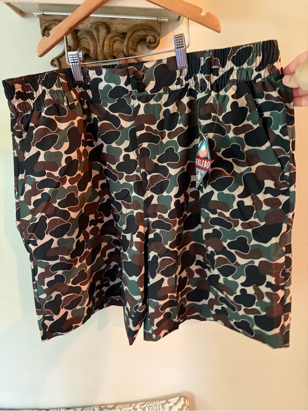 BURLEBO Men’s Camo Athletic Shorts - Green/Brown/Black